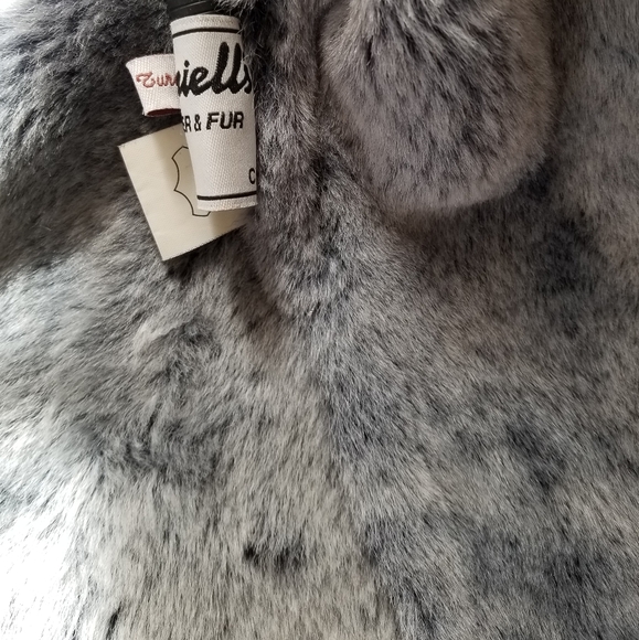 Sheepskin Shearling And Fox Fur Coat - Picture 8 of 10